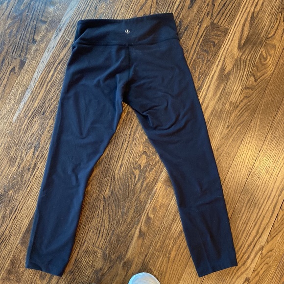 Lululemon wunder under black crop leggings - Picture 3 of 6